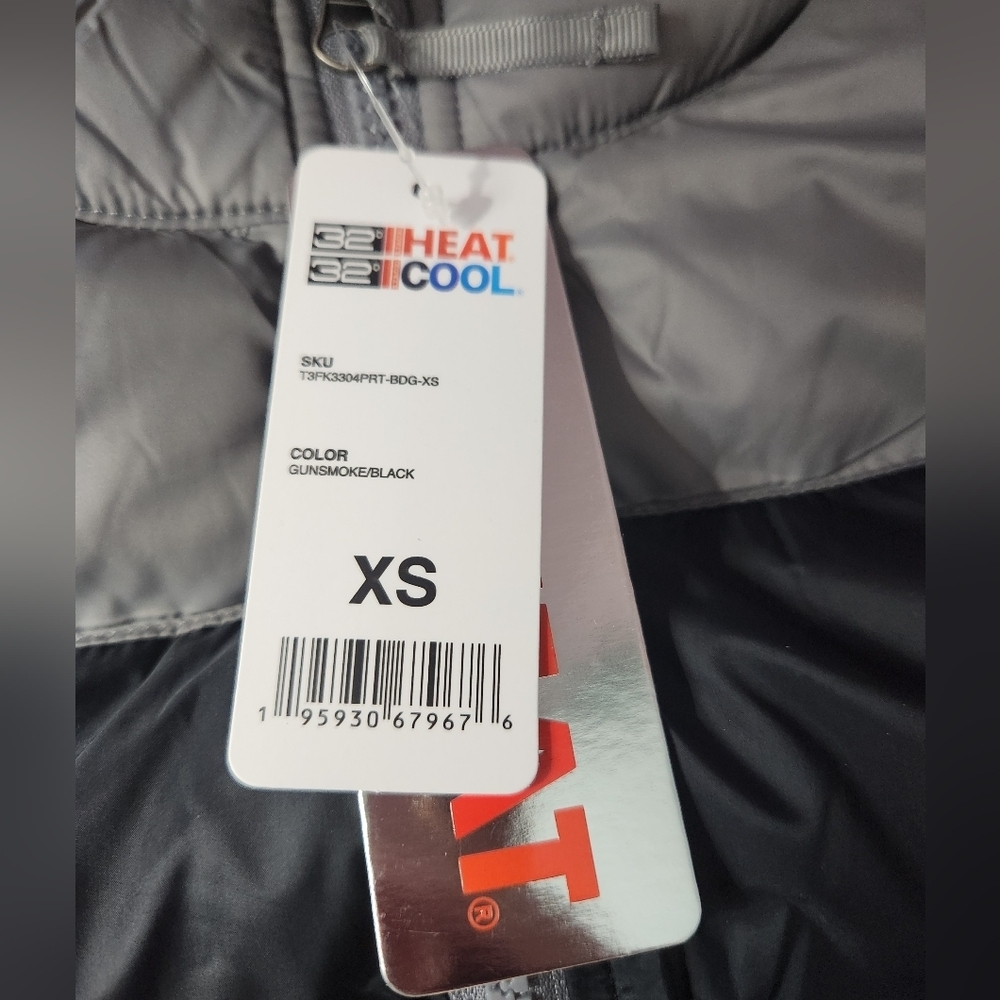 32 Degree Heat Kids Puffer Vest - Picture 2 of 5